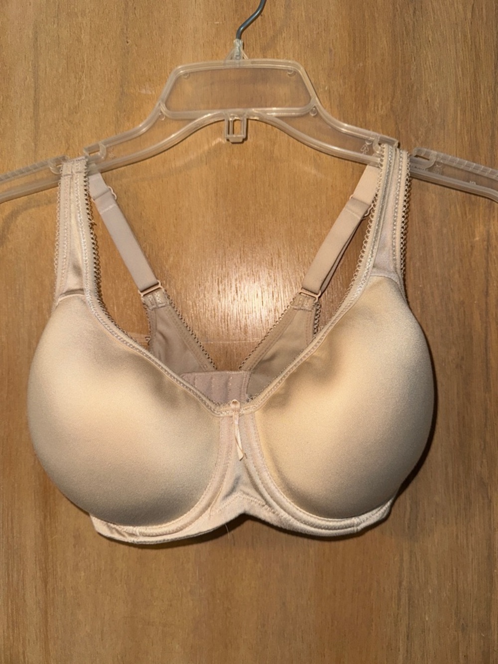 Wacoal Smooth Nude Full-Coverage Underwire Bra. 32DD